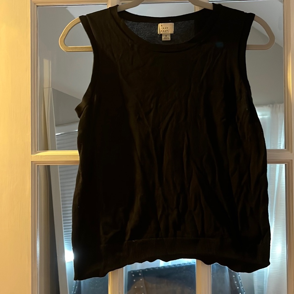 Black light sweater tanktop